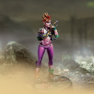 Lizzy Deville (pistol and medium blade)