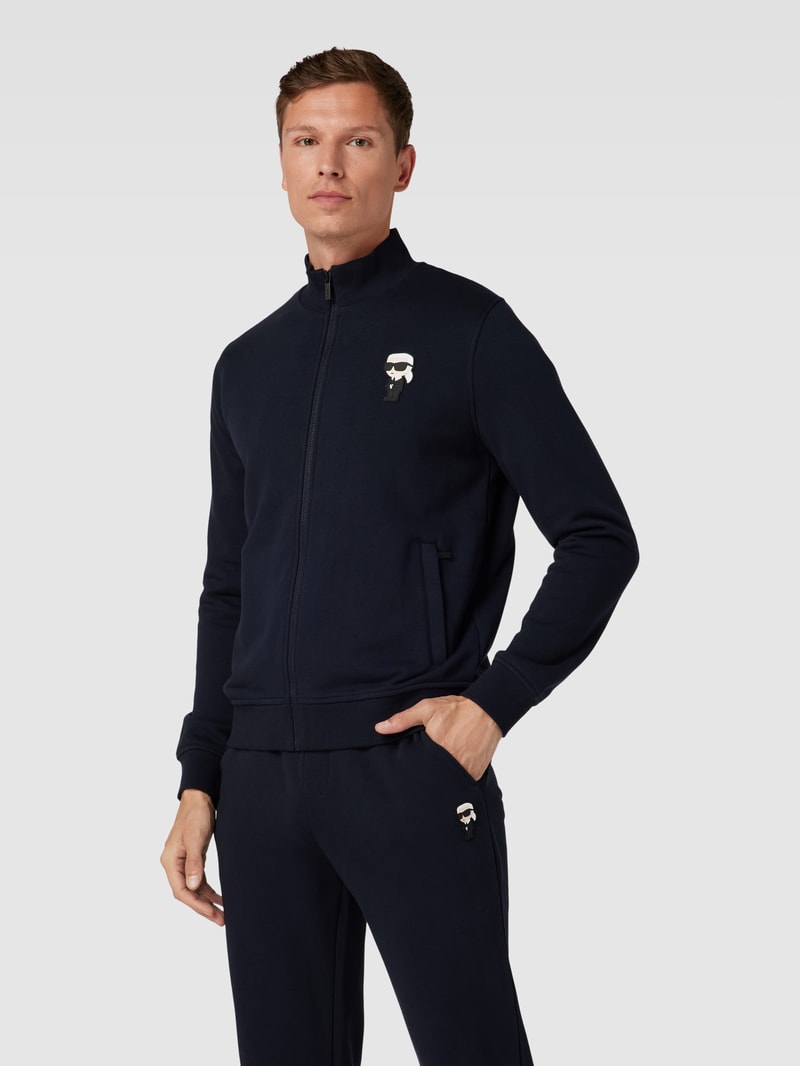 Sweatjacke mit Label-Patch in marineblau