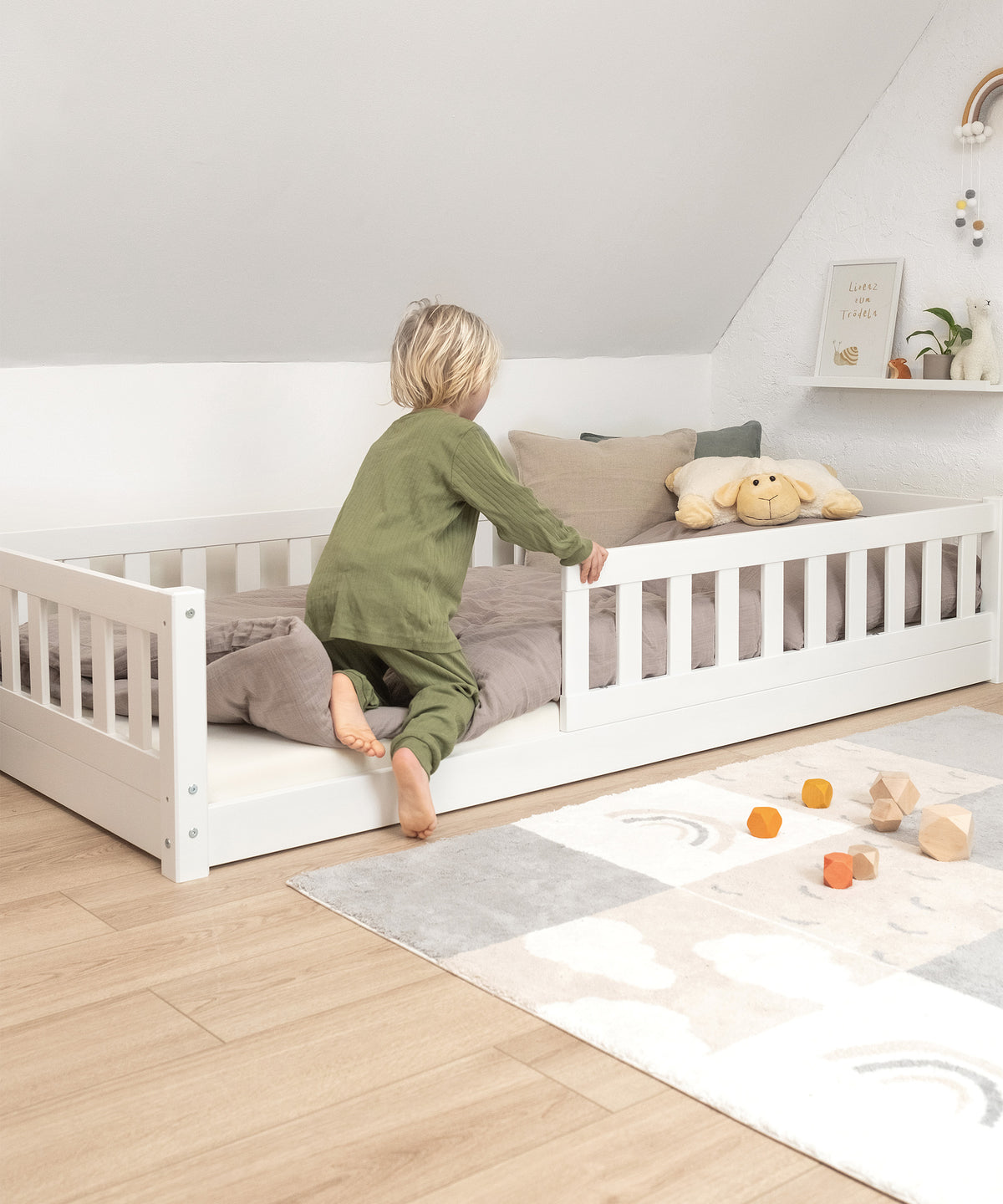 Bodenbett Kiefer Weiß