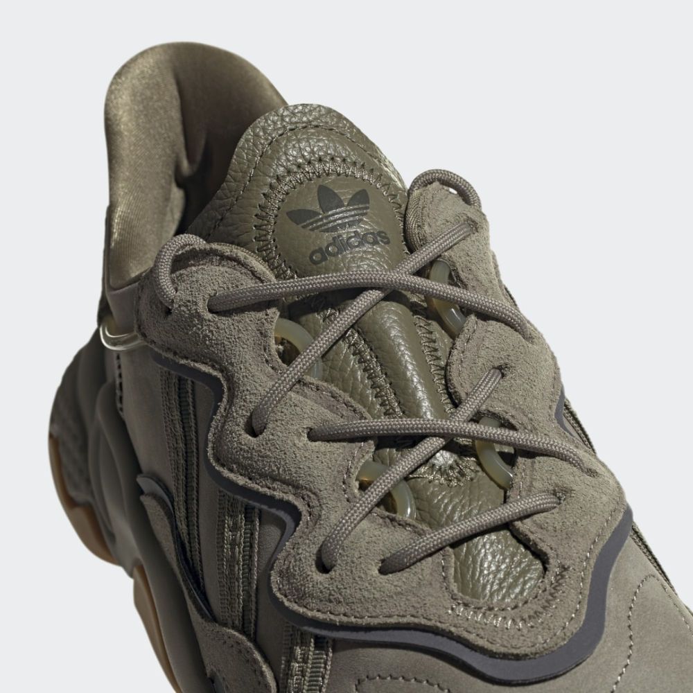 adidas Ozweego EE6461 / grün
