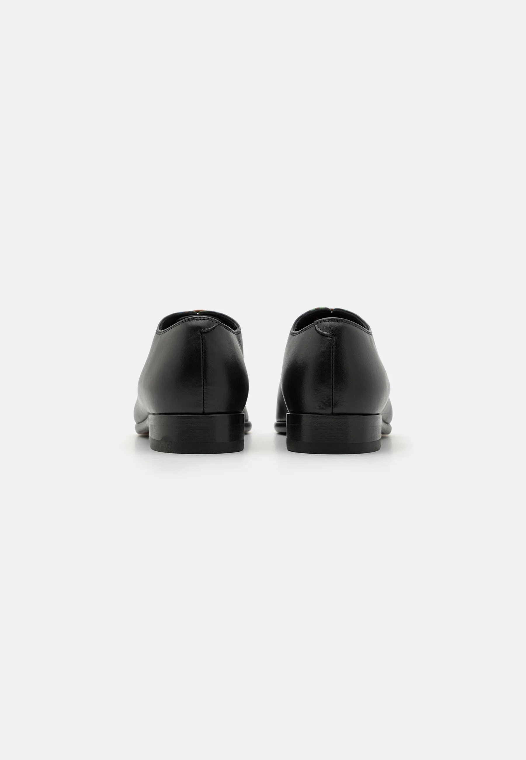 Vivienne Westwood ZAPATO MARTES - Cordones