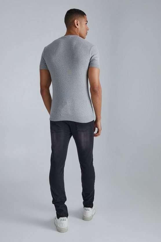 Kurzärmliges geripptes Muscle-T-Shirt