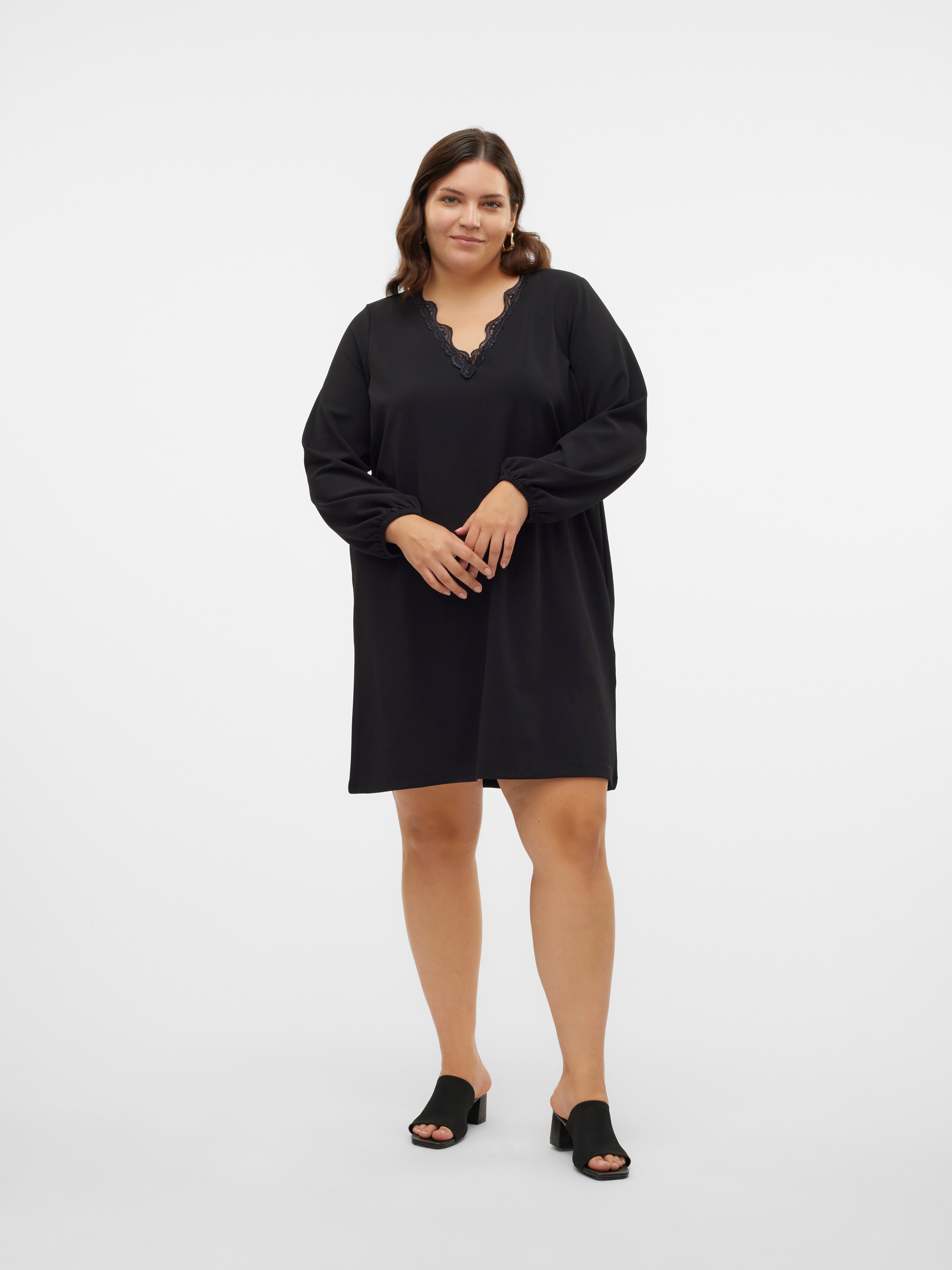 VMCALLISON Kurzes Kleid