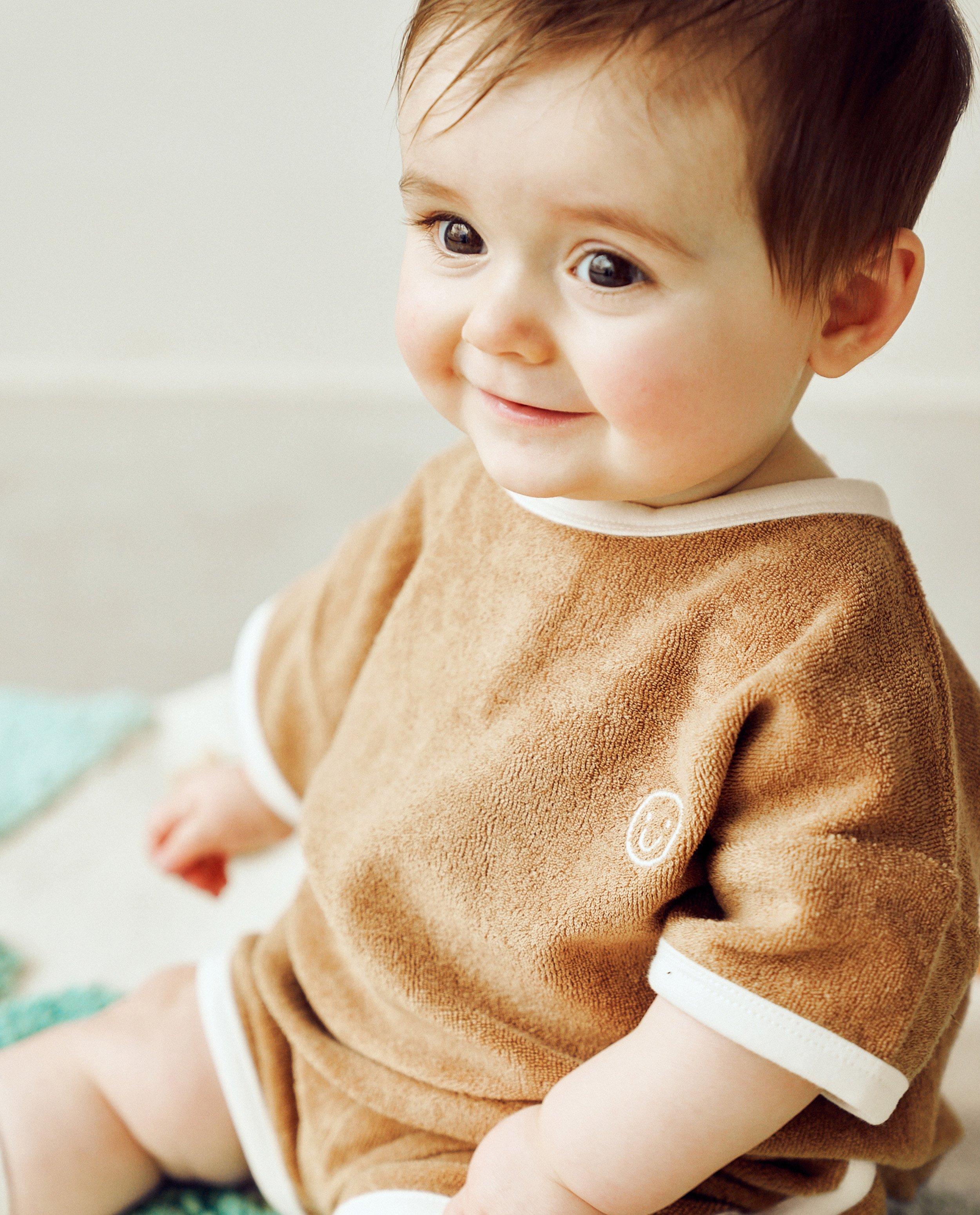 Tricou din țesătură terry Cuddles and Smiles maro