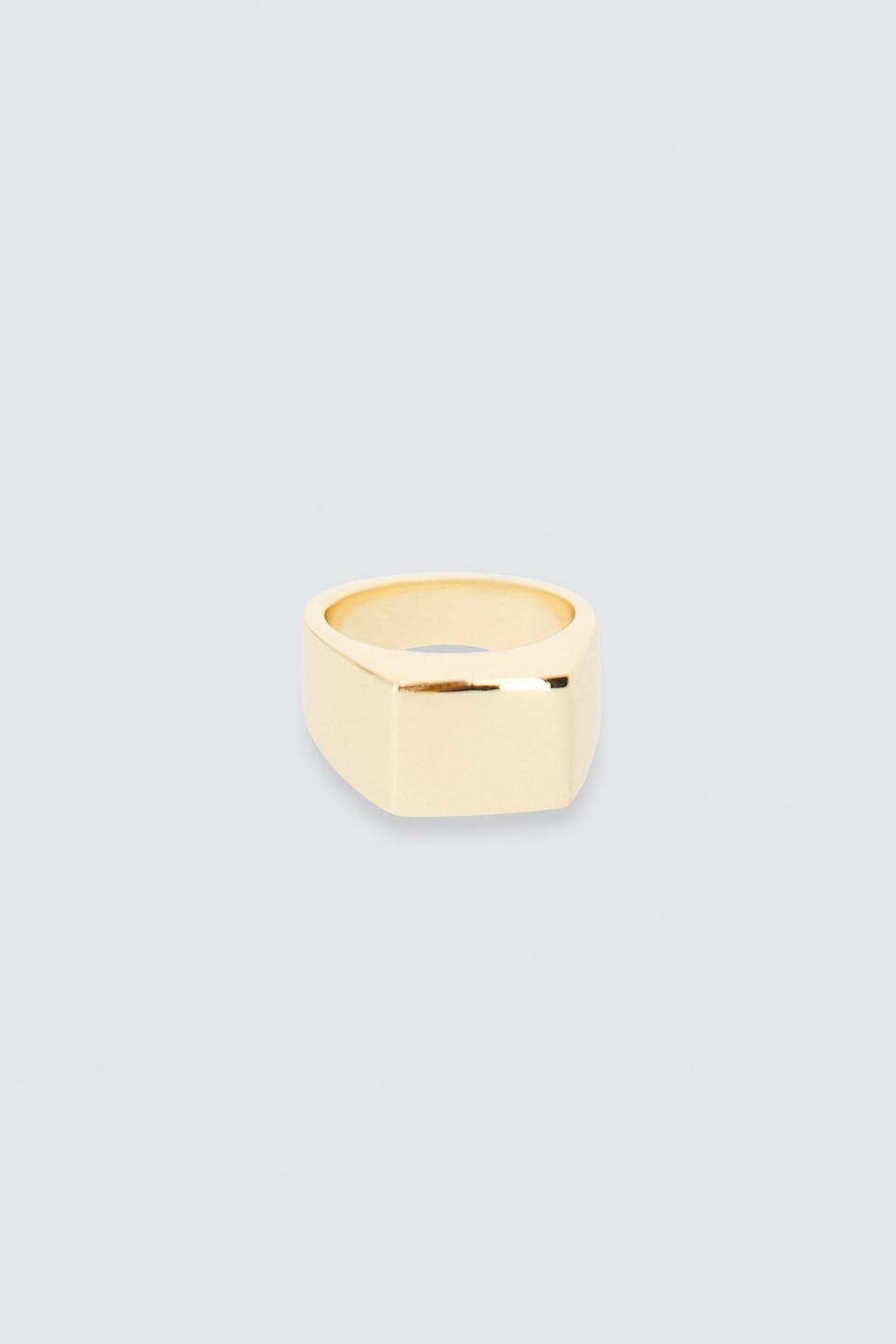 Squared signet ring