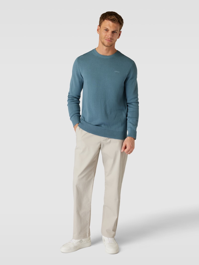 Strickpullover mit Label-Stitching in rauchblau