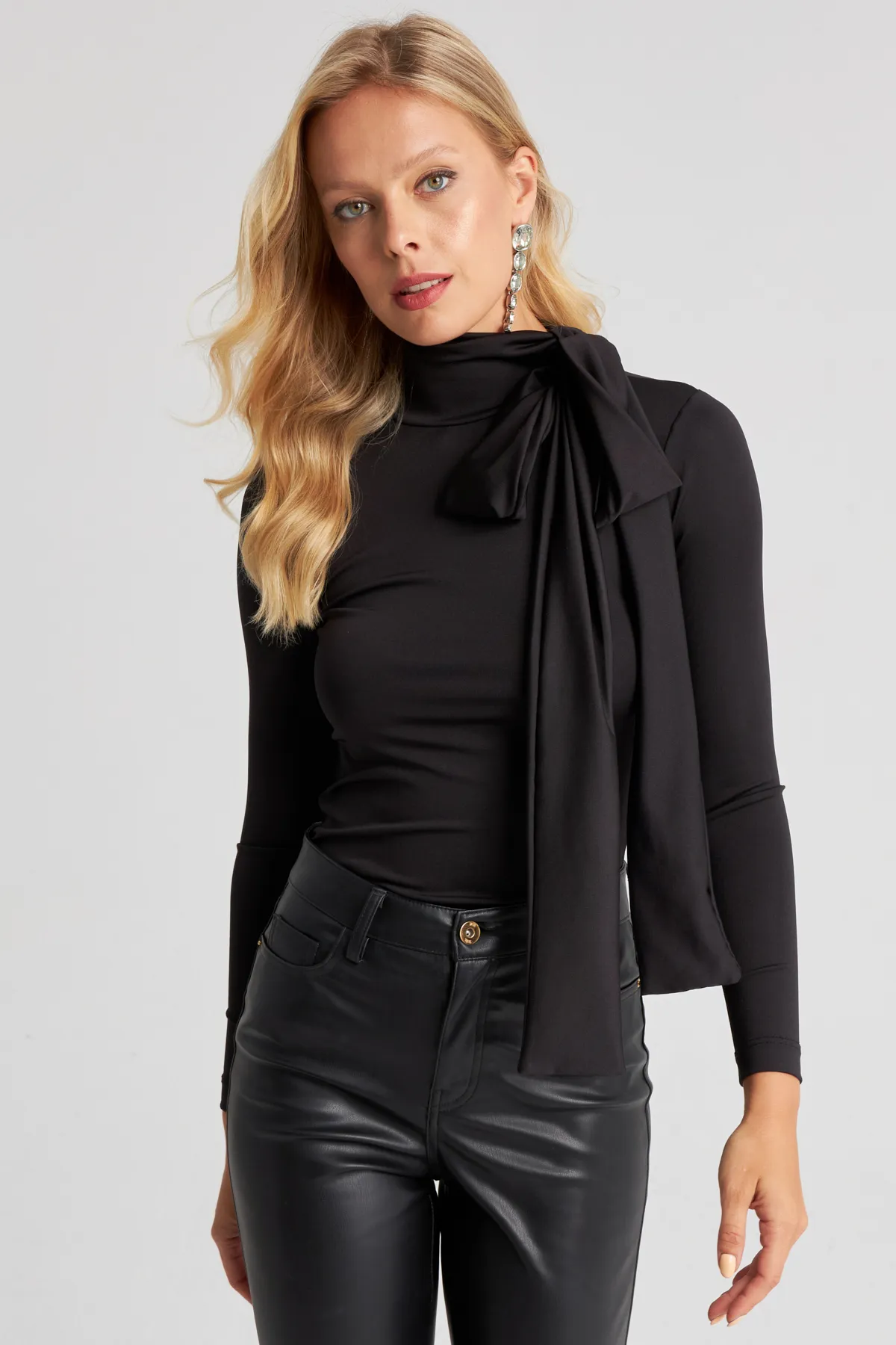 Cool & Sexy  Schwarze Schleifenbluse für Damen EY2670
