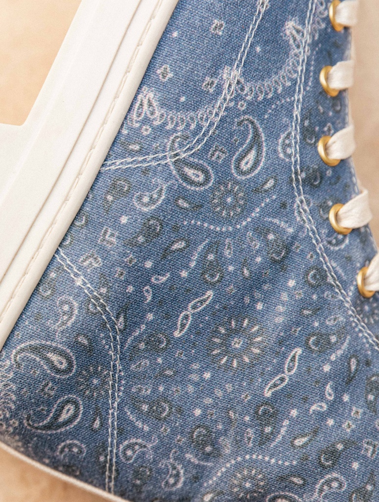 Irvine - California Blue & Cream