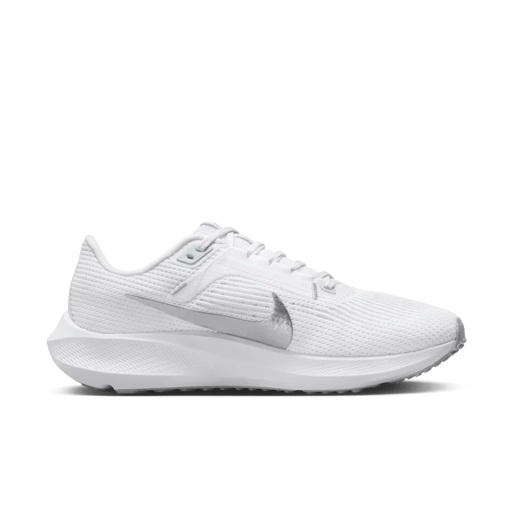 Nike Air Zoom Pegasus 40 DV3854-101 / weiss