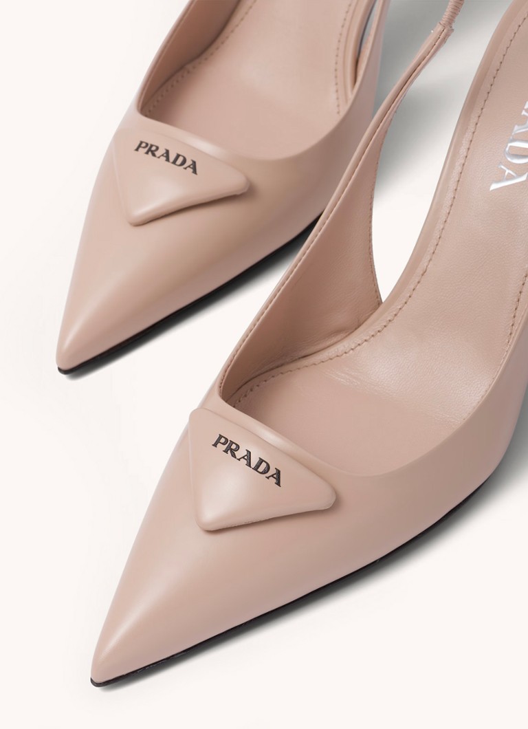 Prada-nahkainen olkalaukku logolla