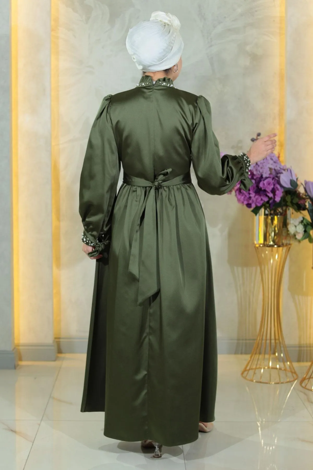 Modamihram  Abendkleid aus Perlensatin in Khaki 19121