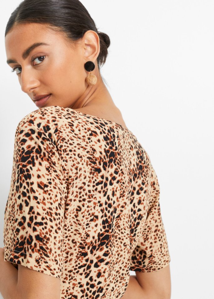 Kleid mit Cut-Out aus nachhaltiger Viskose