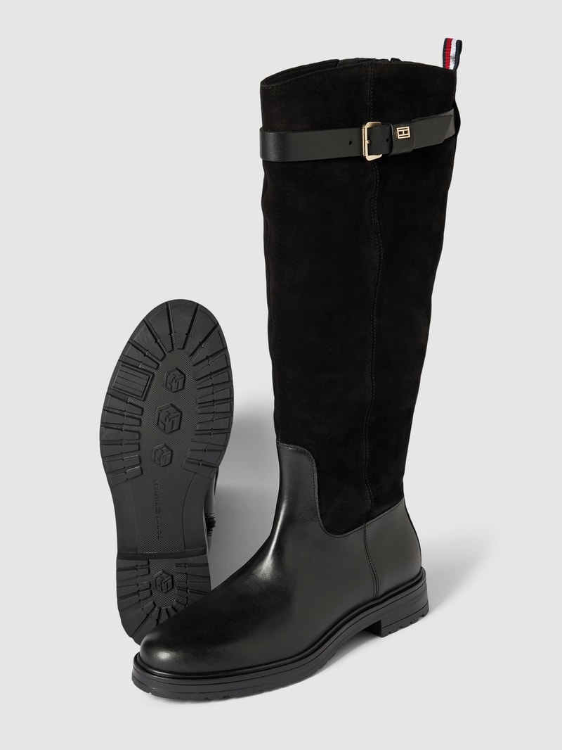 Stiefel mit Two-Tone-Machart in schwarz