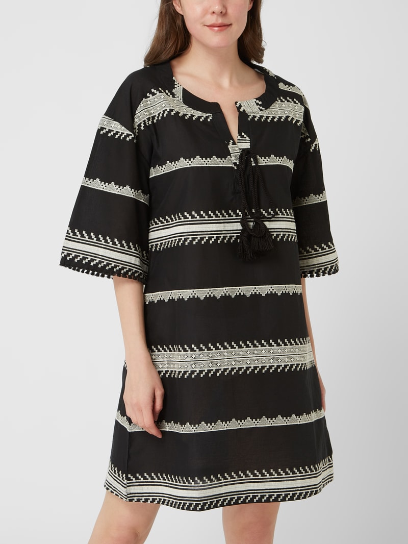 Kleid mit Allover-Muster in schwarz