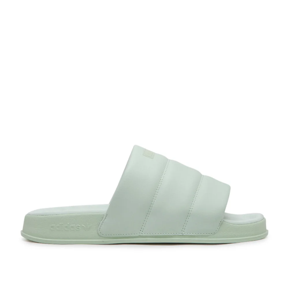adidas Adilette Essential IG7150 / grün