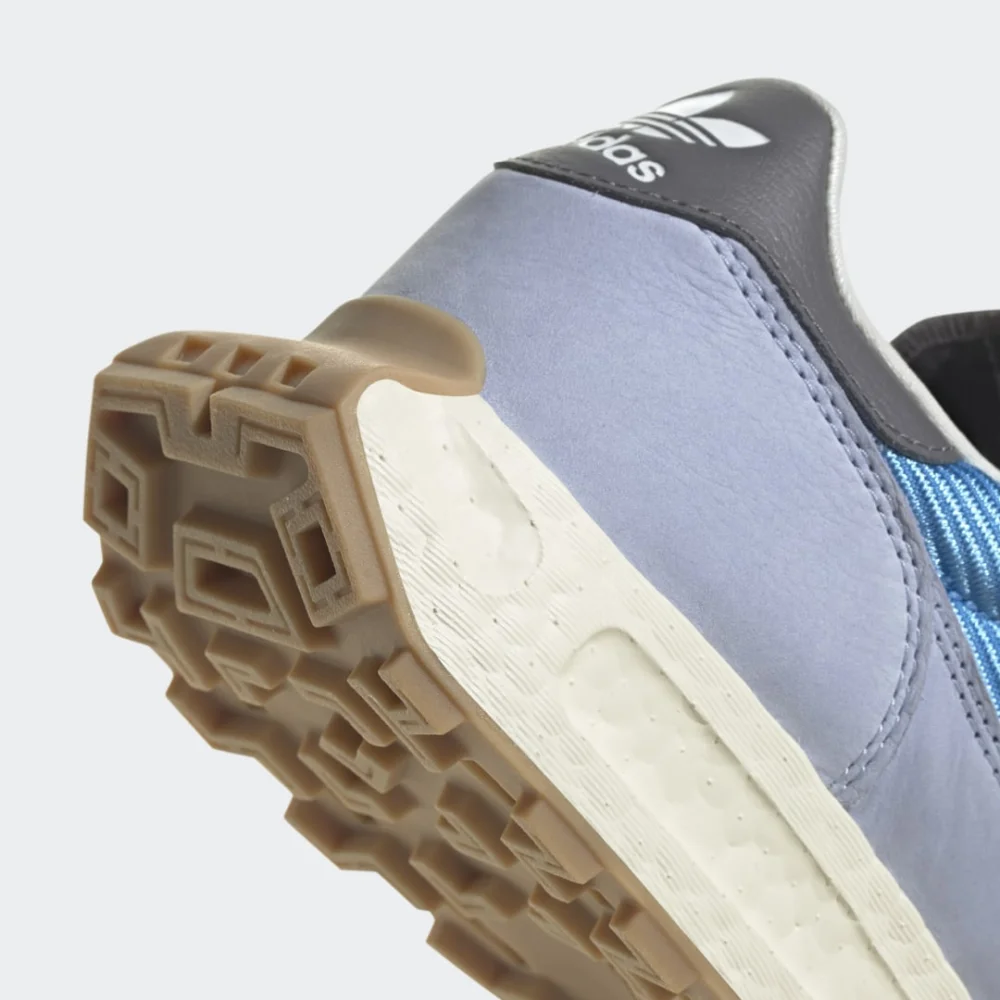 adidas Retropy E5 W.R.P. H06141 / blau