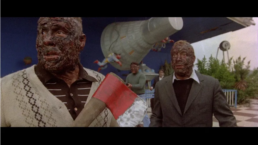 GROSSANGRIFF DER ZOMBIES - 4-Disc Mediabook - Cover B - Limited Edition - Uncut  (Blu-ray + DVD + Bonus-DVD + Soundtrack CD)