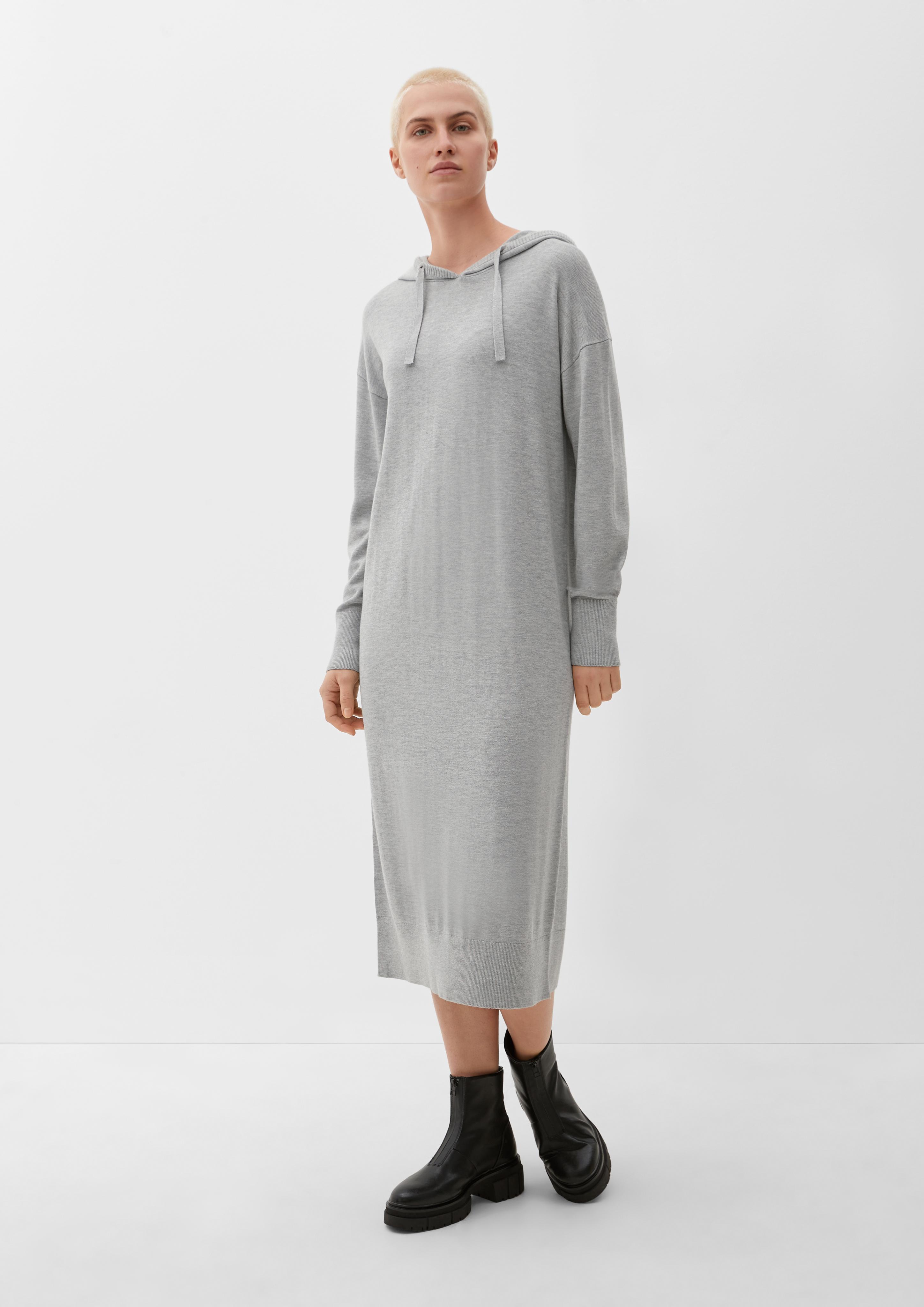 Strickkleid mit Kapuze  2125632-9400