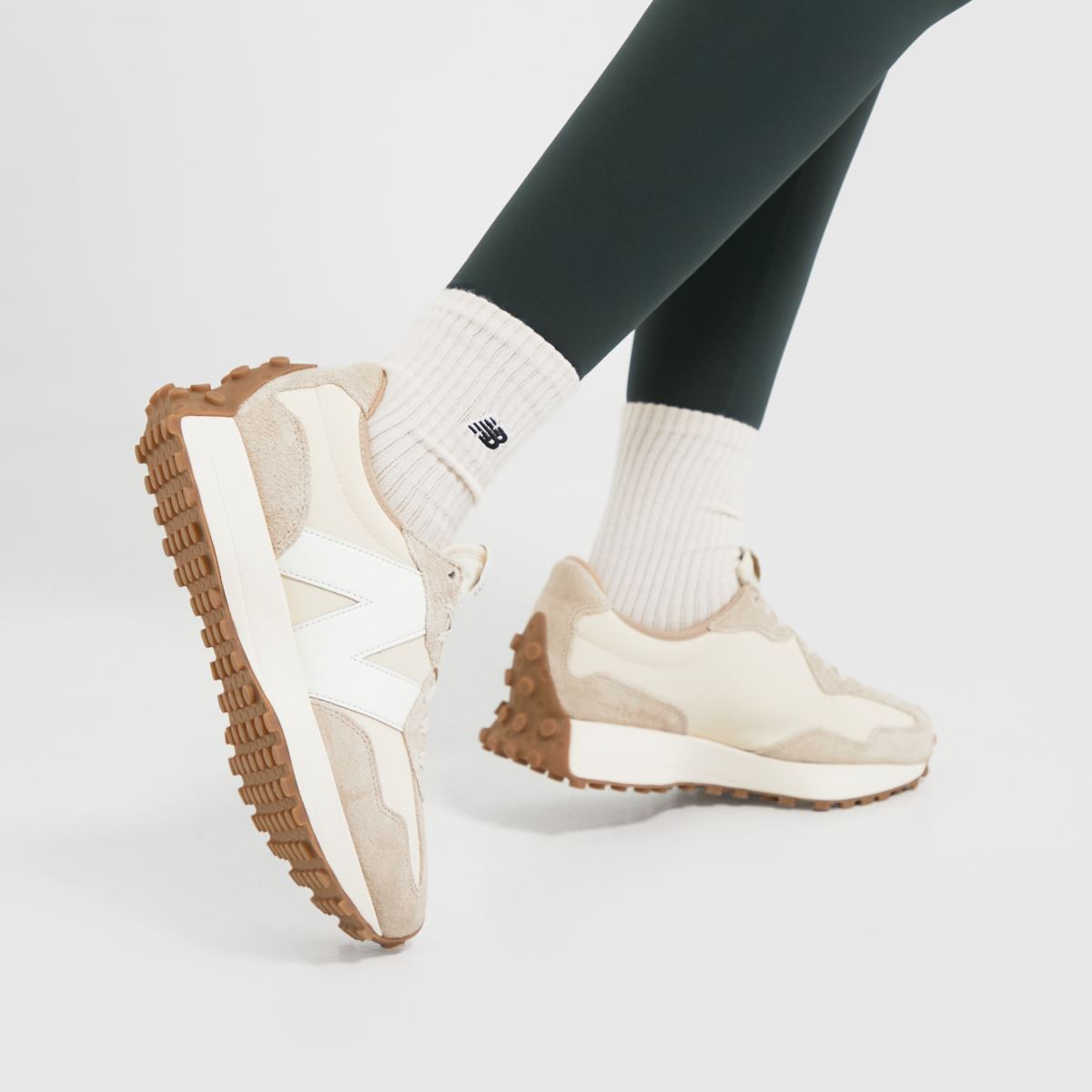 New Balance 327 sportcipő bézs színben
