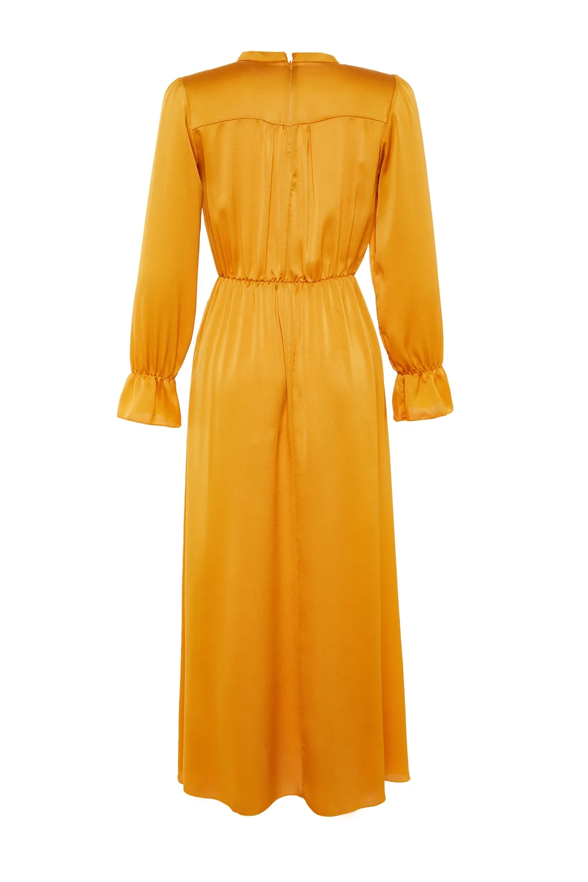 Trendyol Modest  Senfgelbes Abendkleid aus Satin mit Brit-Details TCTSS22EB0090