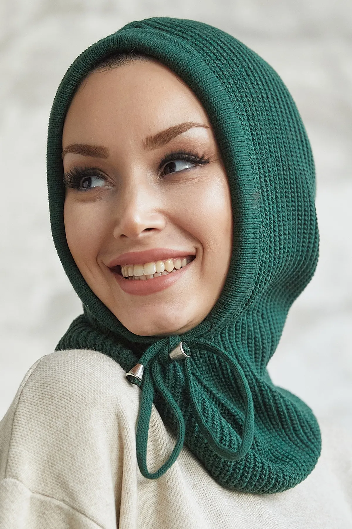 InStyle  Rona Knitwear Balaklava – Smaragdgrün