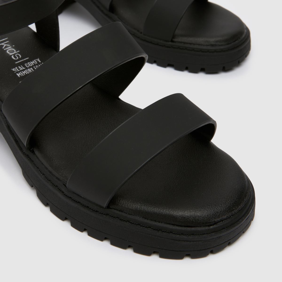 Schuh fekete, taffy sarkú lányos ifjúsági szandál