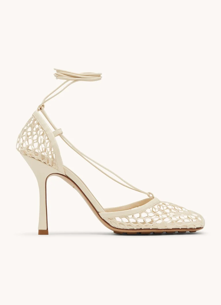 Bottega Veneta JOUSTAVAT SANDAALIT KANGAS/LAMMAS