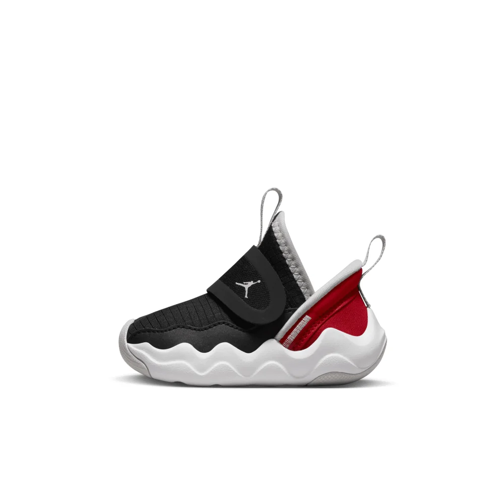 NIKE JORDAN 23 7 TD DQ9294-061 / schwarz