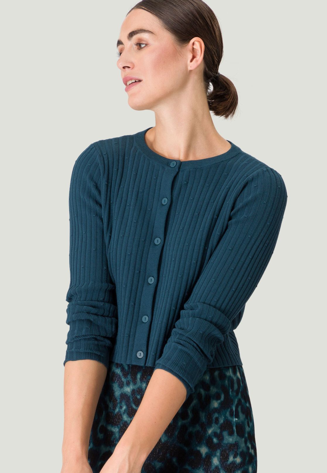 Strickjacke mit Rundausschnitt