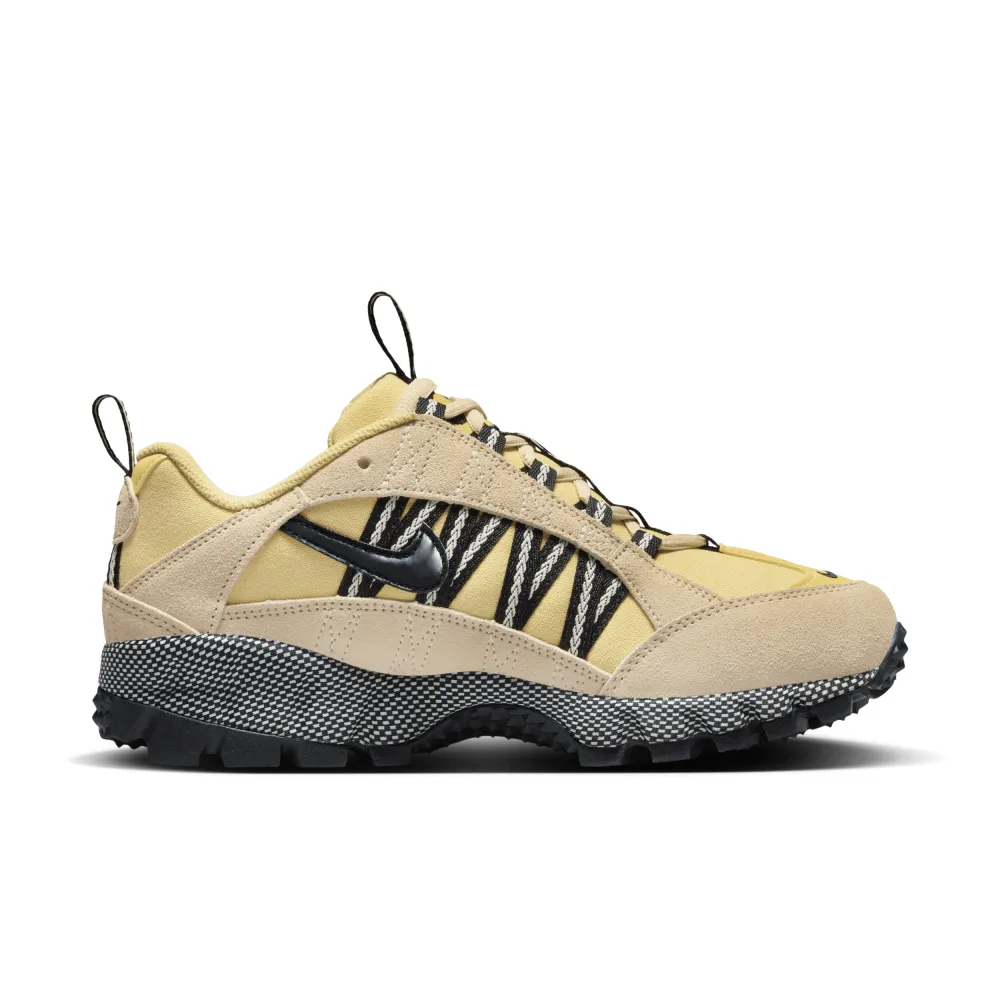 Nike Air Humara FB9982-200 / braun