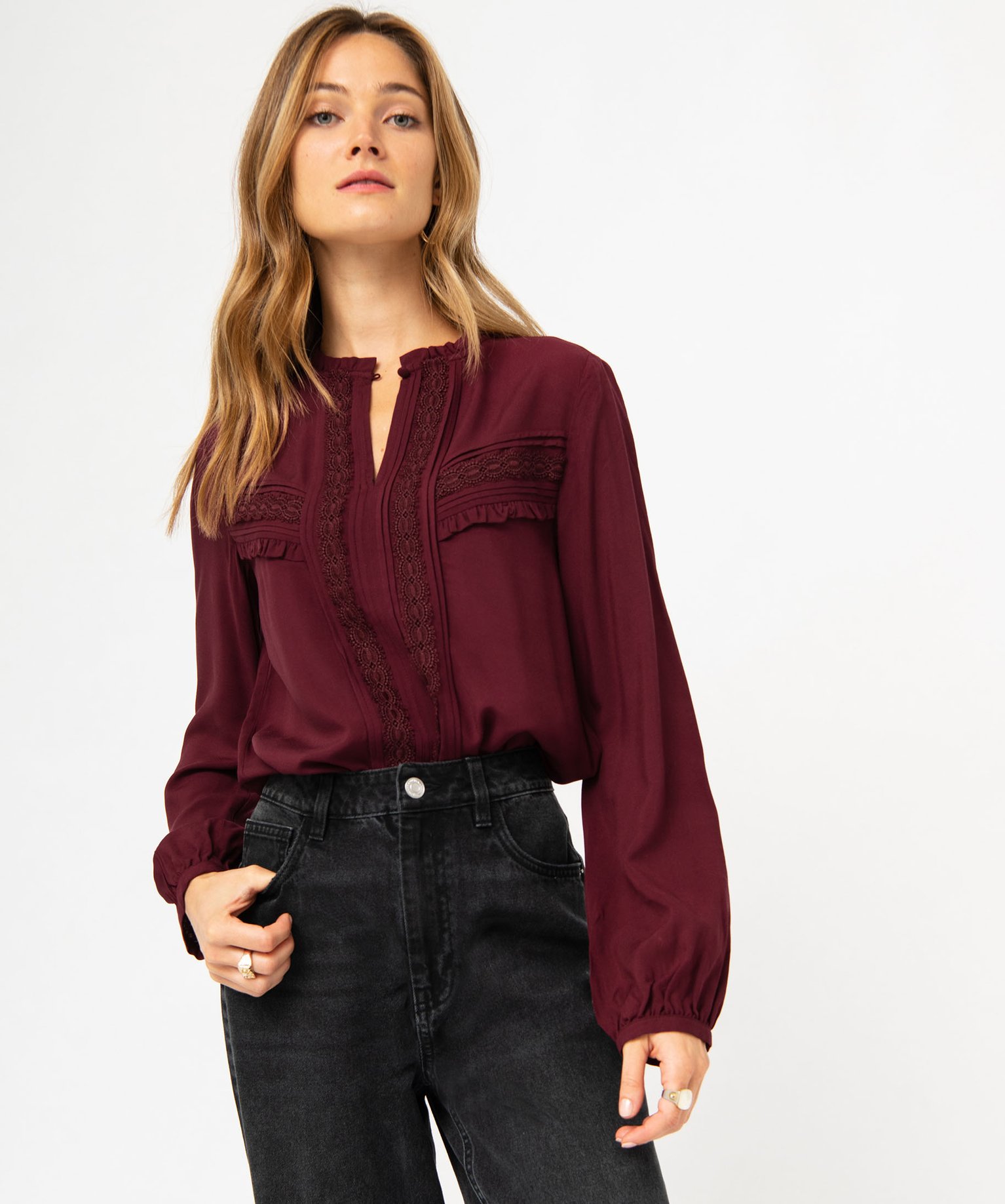 Blouse femme à manches longues avec empiècements dentelle violet | GEMO