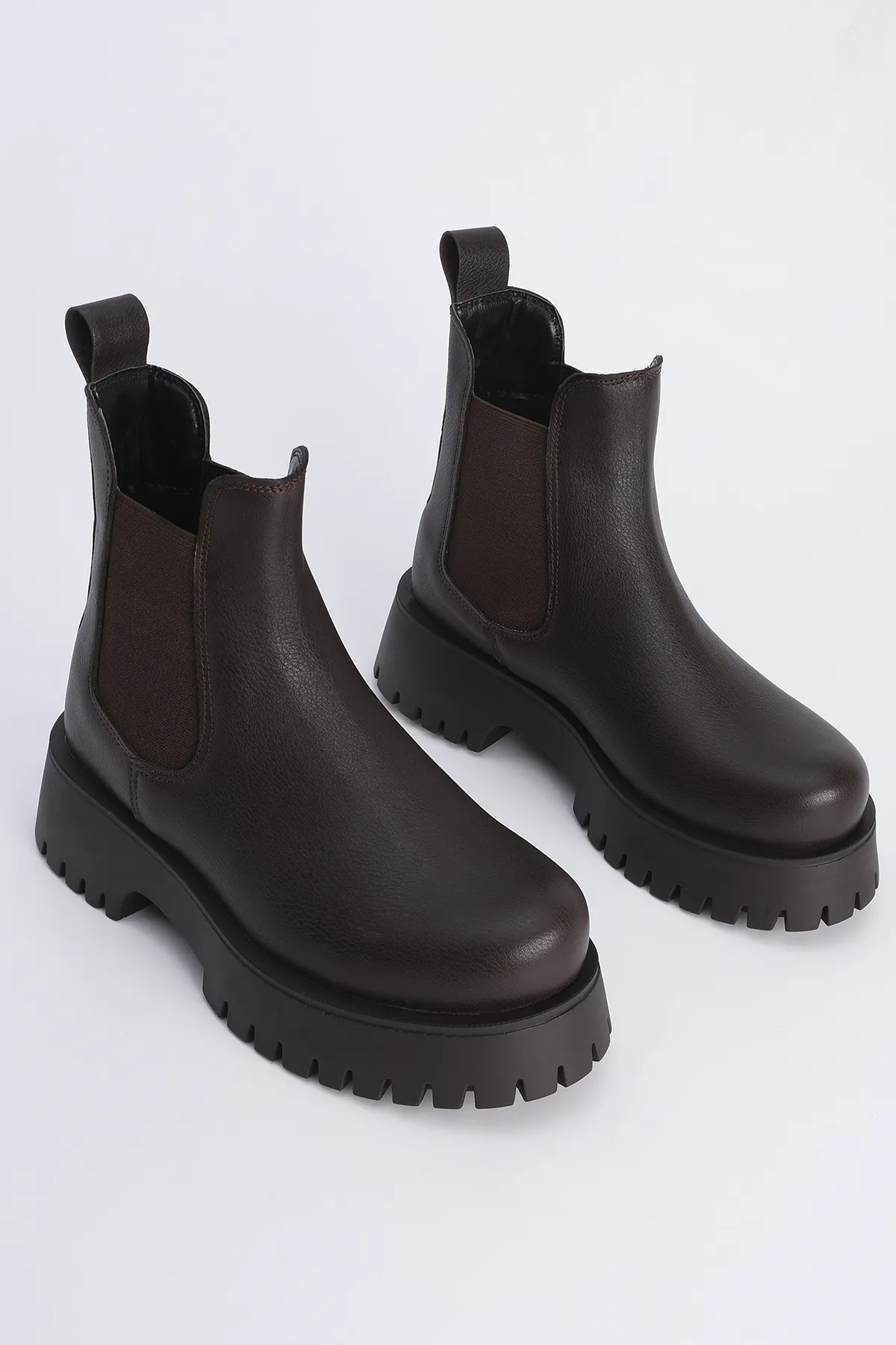 Marjin  Damen-Tagesstiefel mit dicker Sohle und elastischem Seitenband Kolev Brown