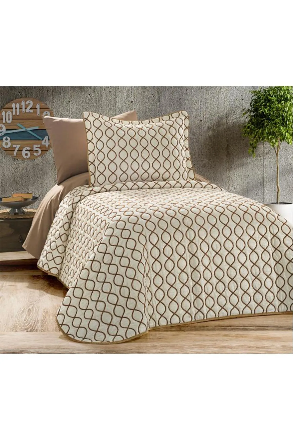 Çeyiz Diyarı  Brillance Tagesdecke für Einzelbett, Cremegold