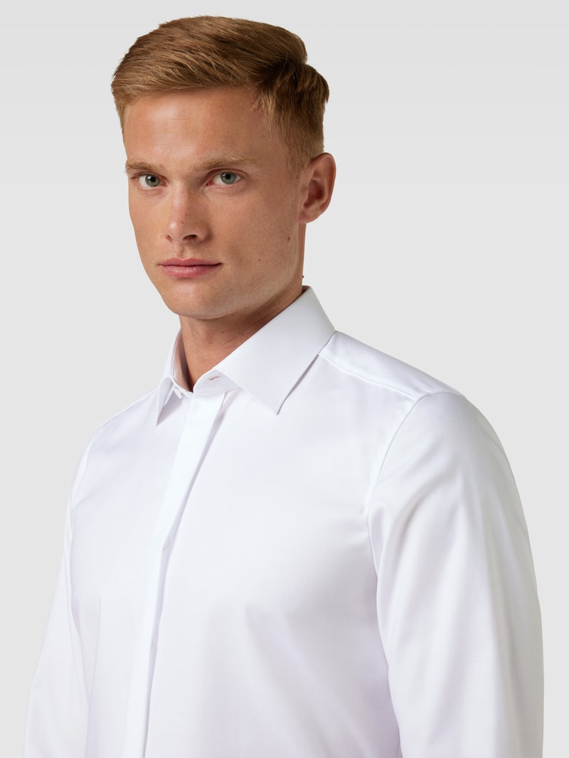 Body Fit Business-Hemd mit Kentkragen in weiß