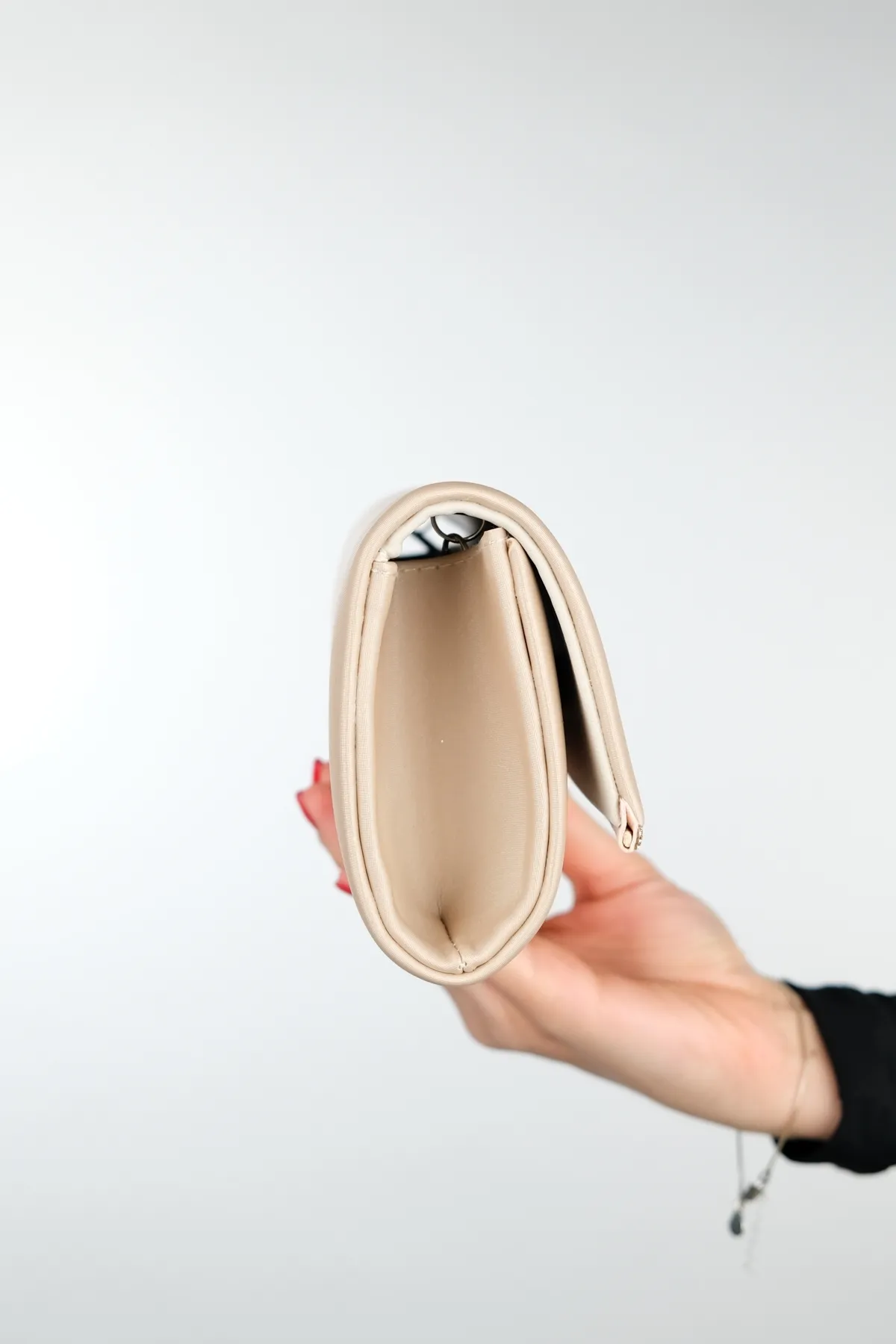 LuviShoes  MARIA Abendkleid-Tasche für Damen in Dunkelbeige aus Satin und Stein