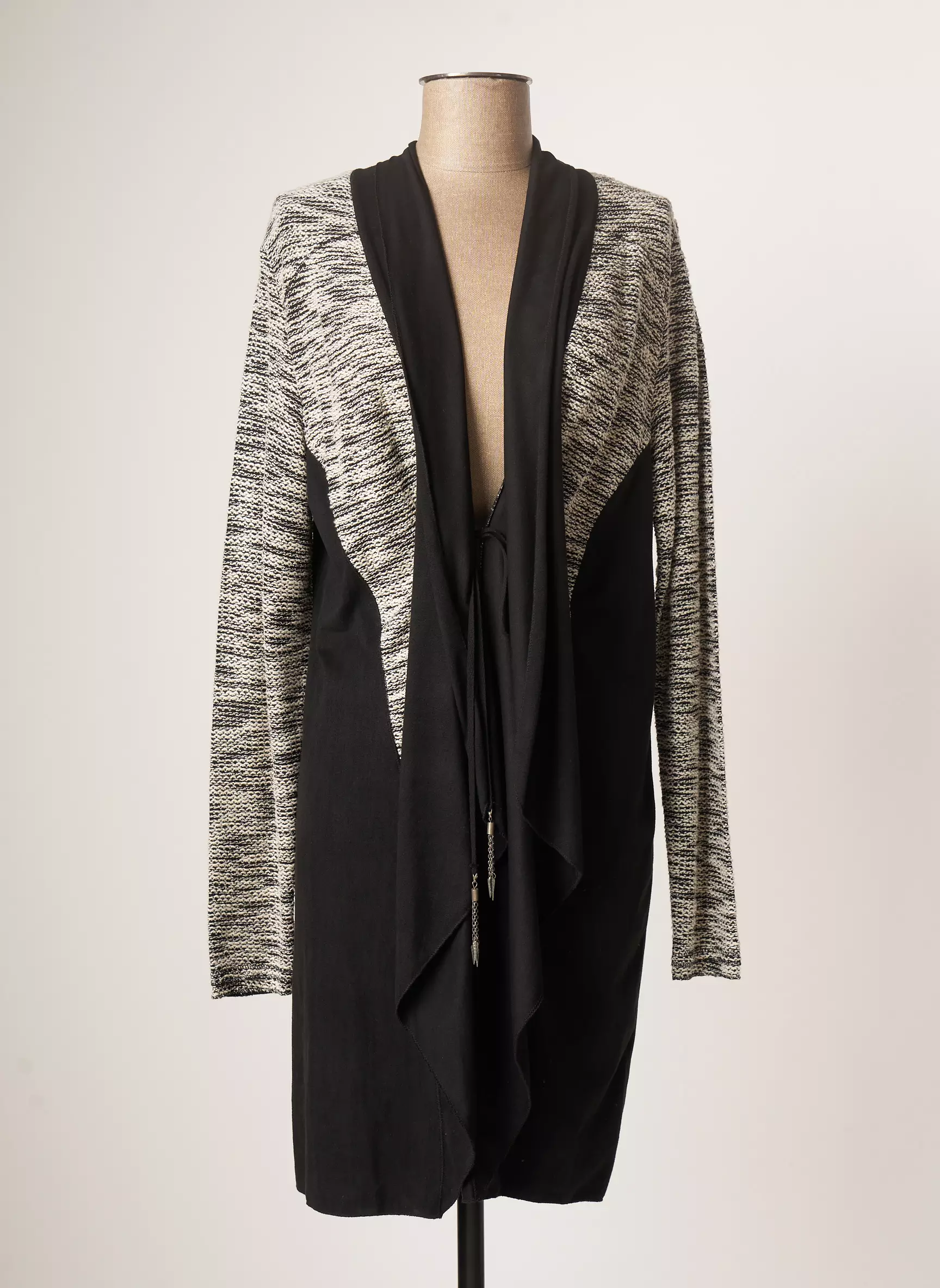 Meri Esca Cardigans Femme couleur noir