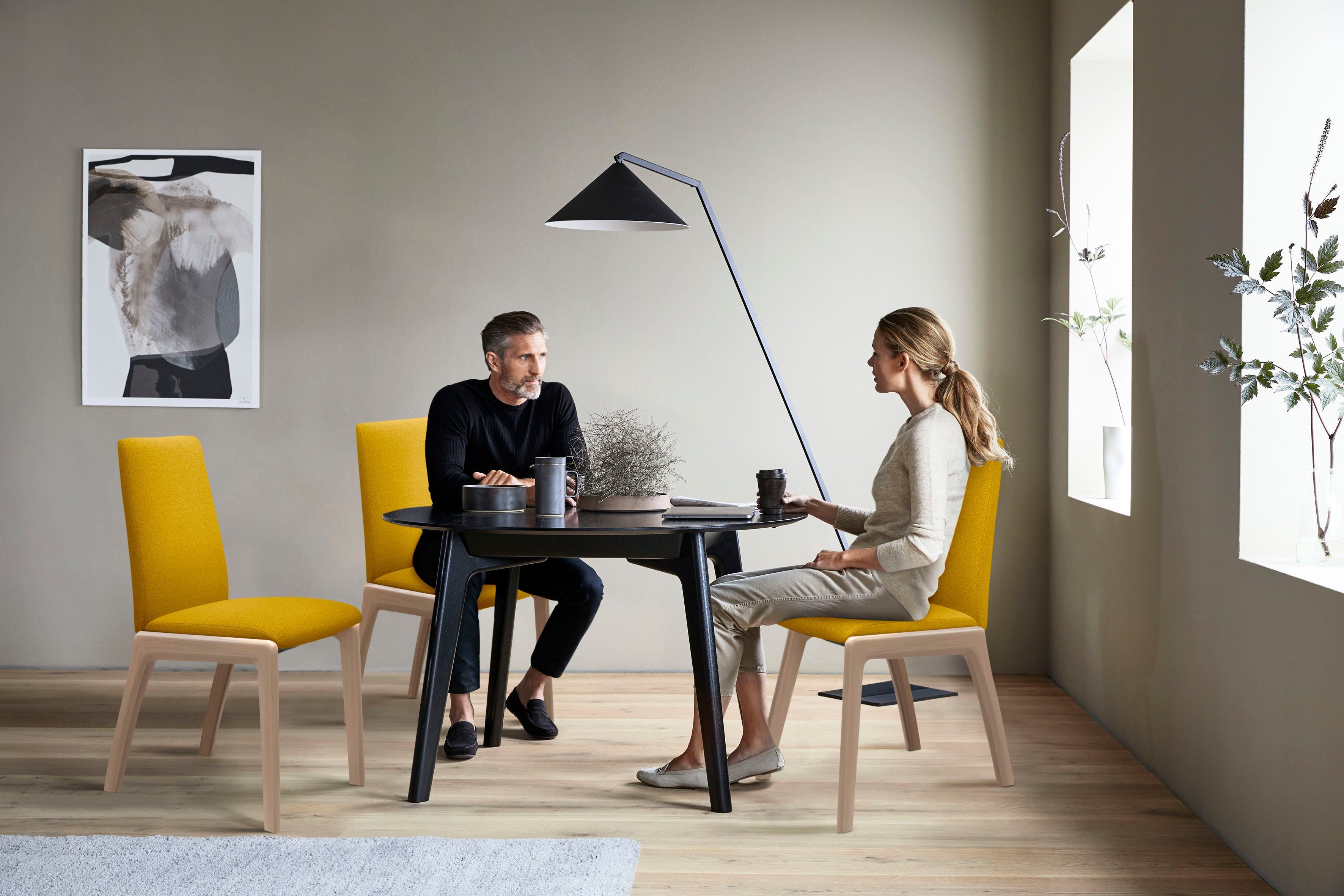 Stressless® Polsterstuhl Laurel, Low Back, Größe L, mit abgerundeten Beinen in Eiche natur