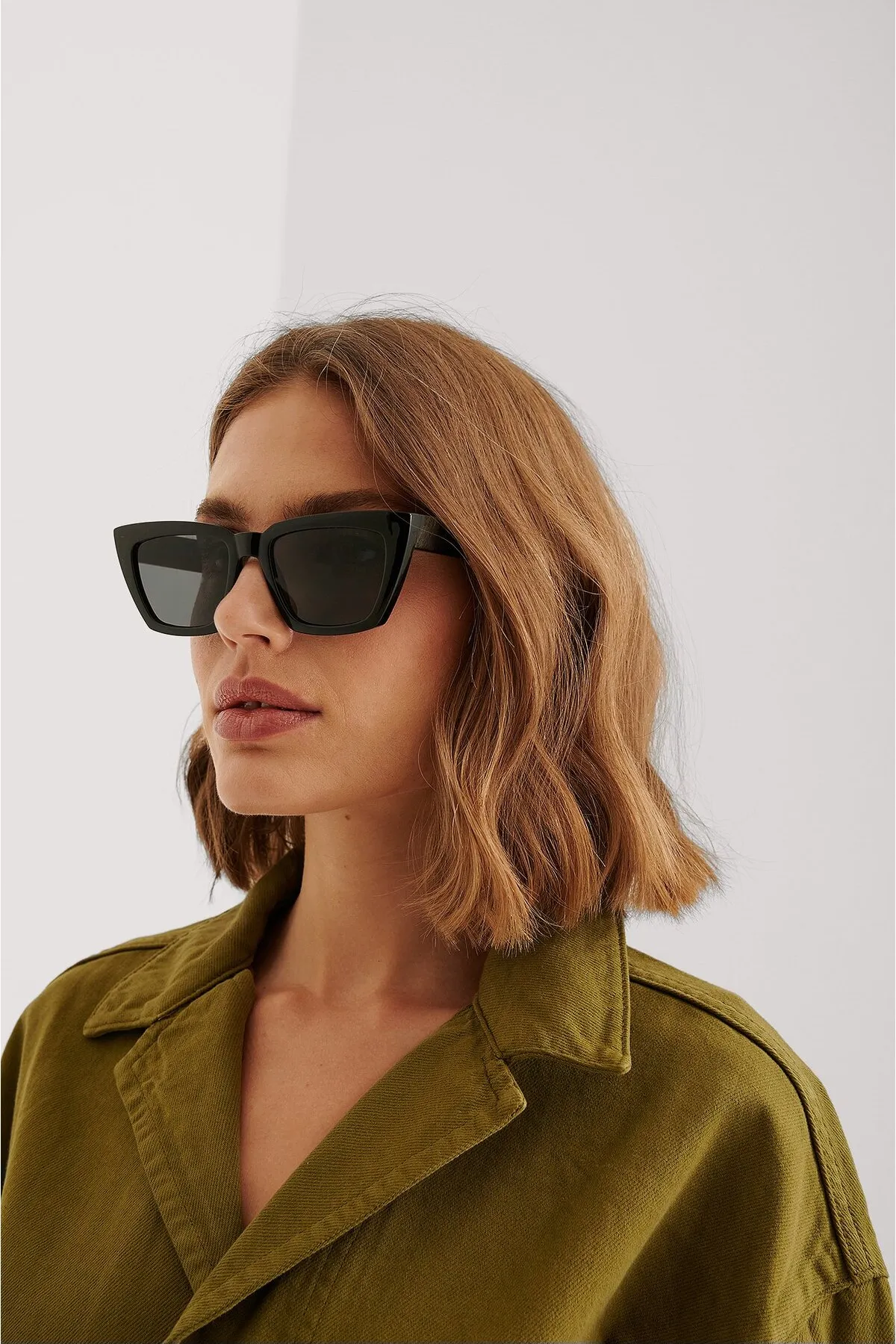 NA-KD  Quadratische Basic-Sonnenbrille aus Recyclingmaterial