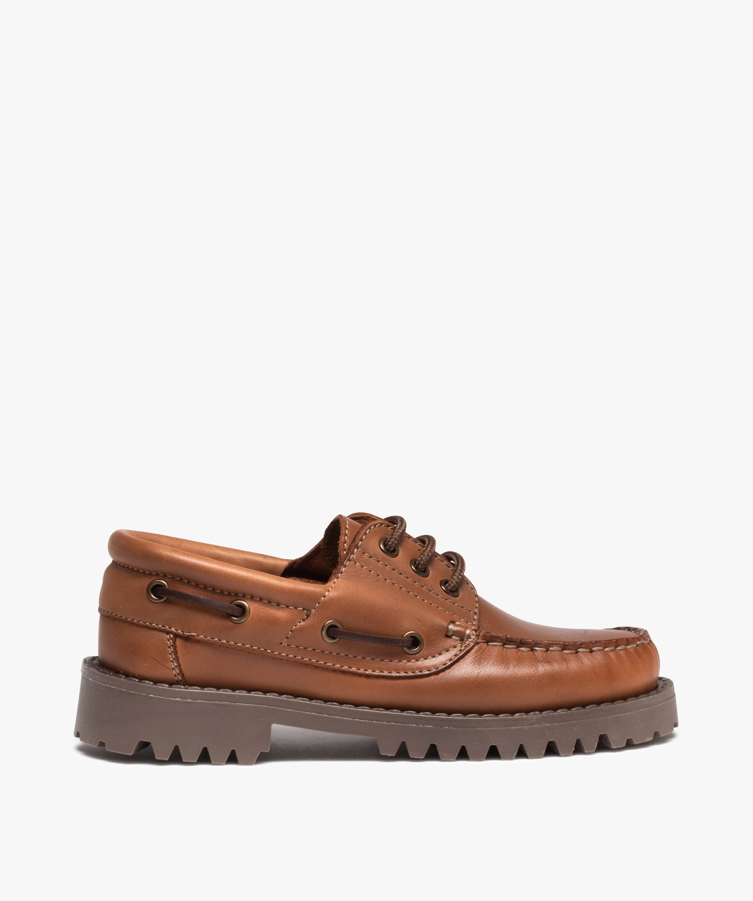 Mocassins unis en cuir à semelle crantée Garçon marron | GEMO