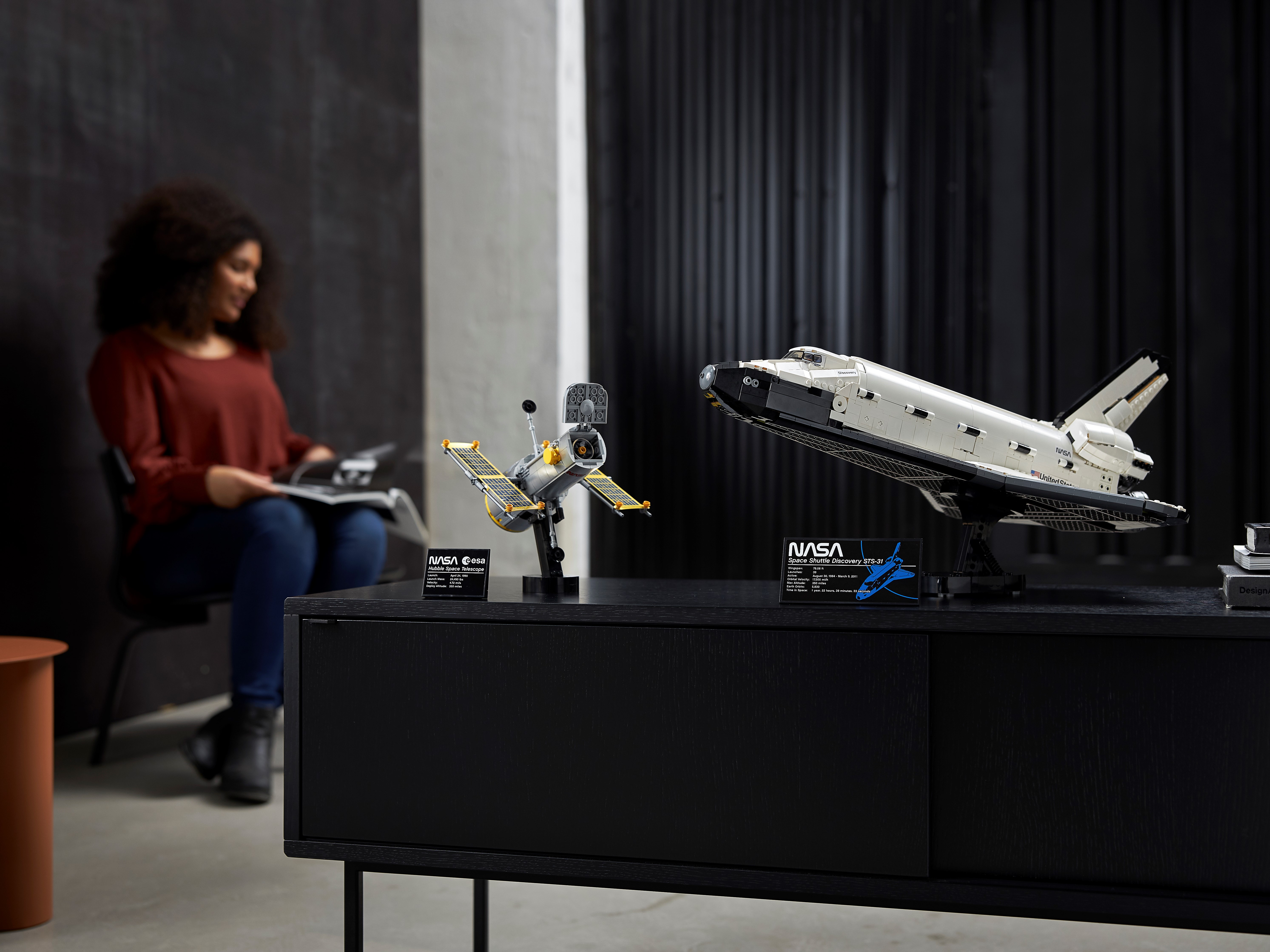NASA-Spaceshuttle „Discovery“ 10283