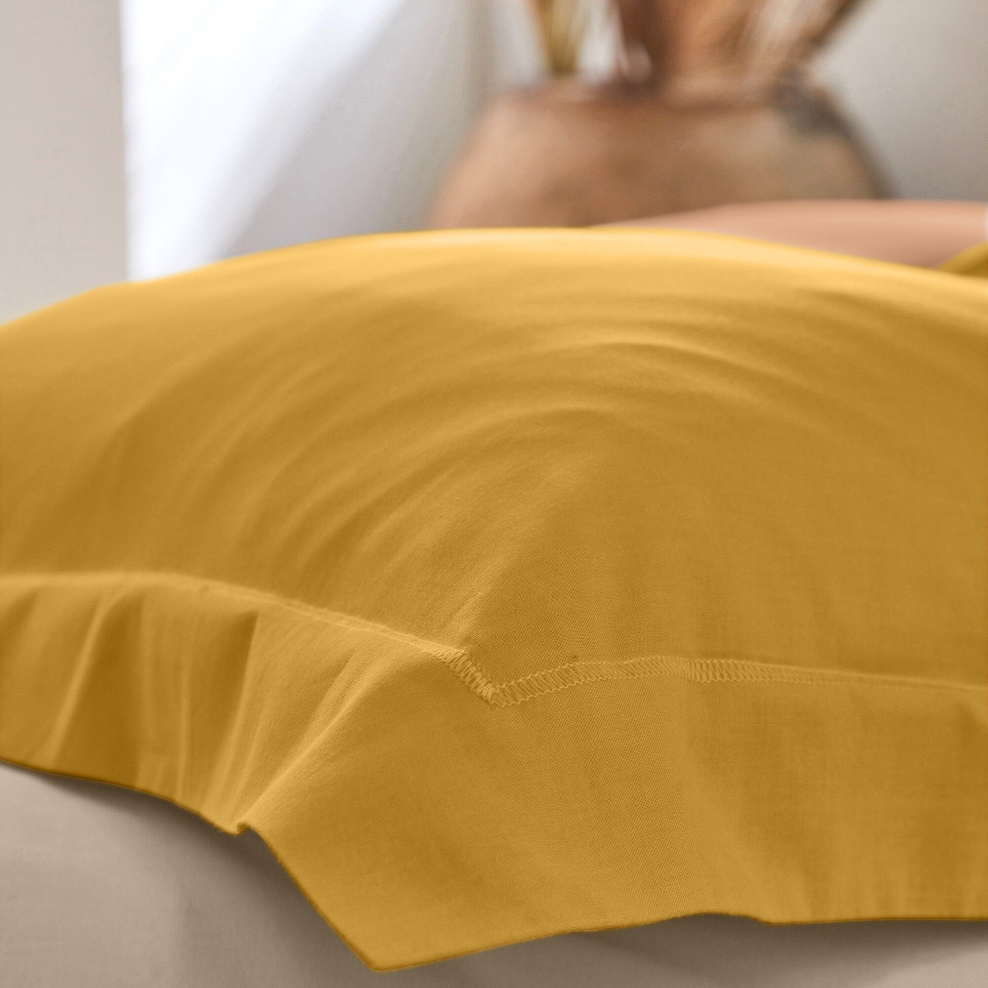 Linge de lit uni polyester-coton Colombine