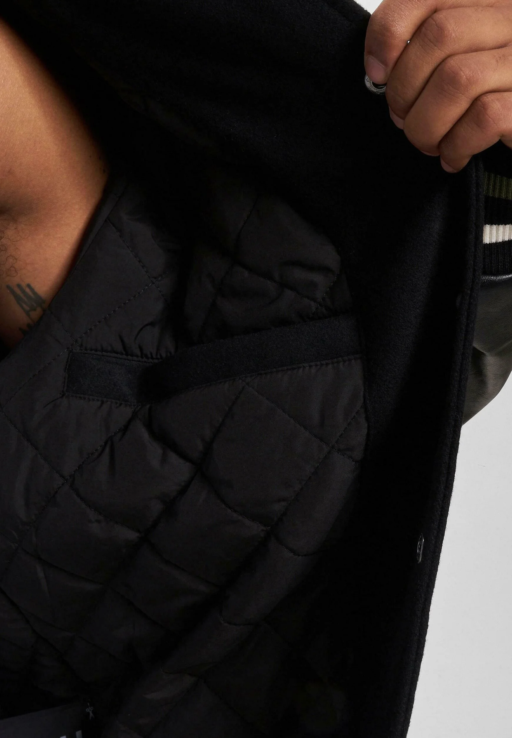 Chaqueta bomber universitaria unisex Fubu