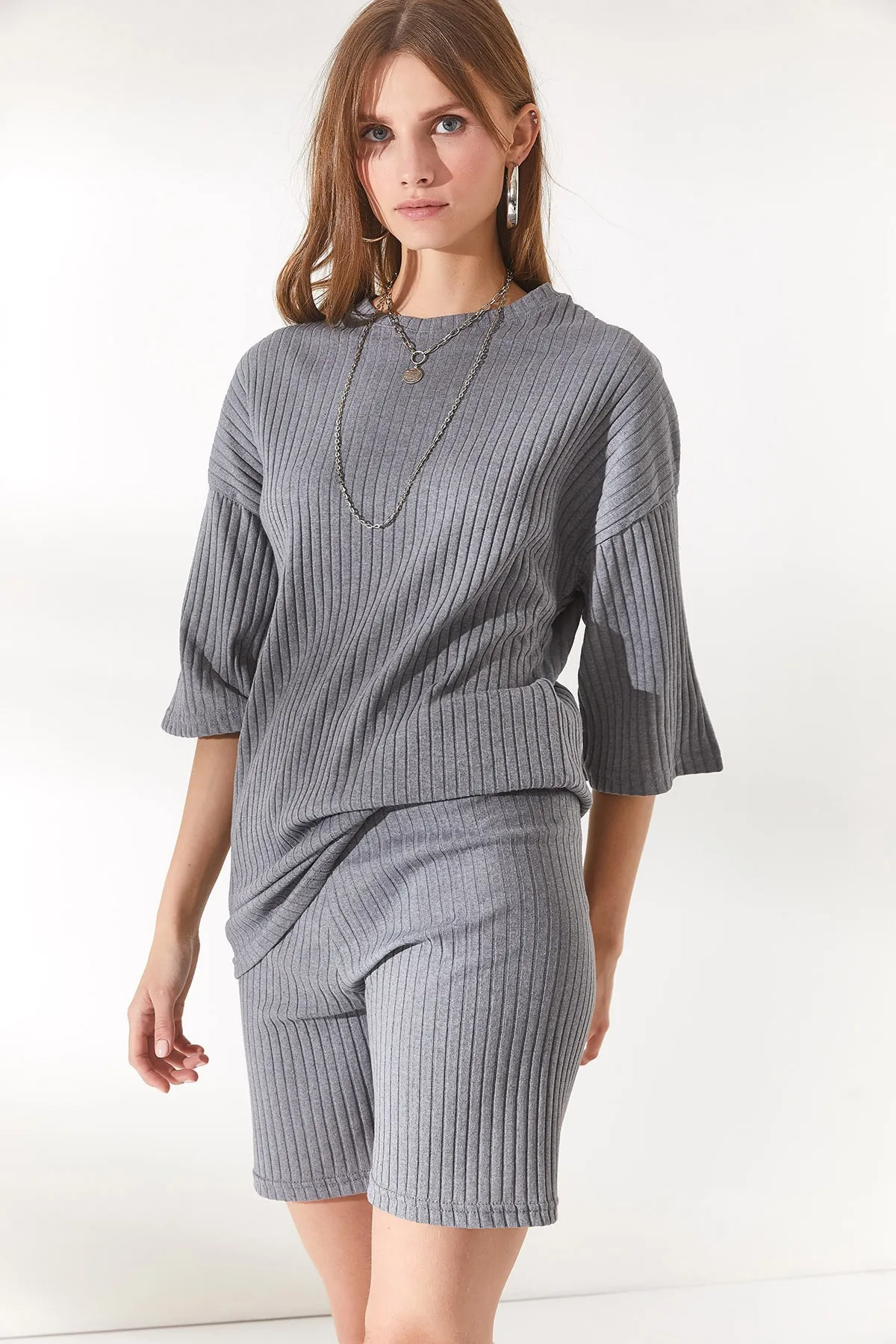 Olalook  Damen-Set mit geräucherter Unterseite, kurzer Strumpfhose, Oberteil und lockerer Bluse, TKM-19000200