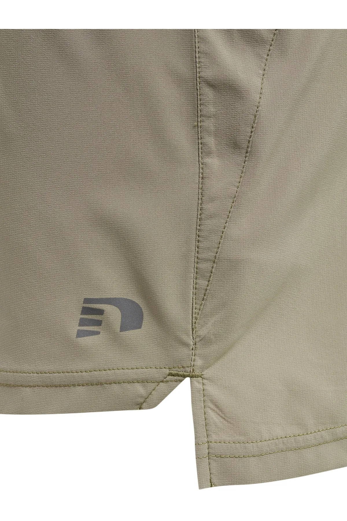 NEWLİNE  Kurze Sporthose - Braun - Mittlerer Bund