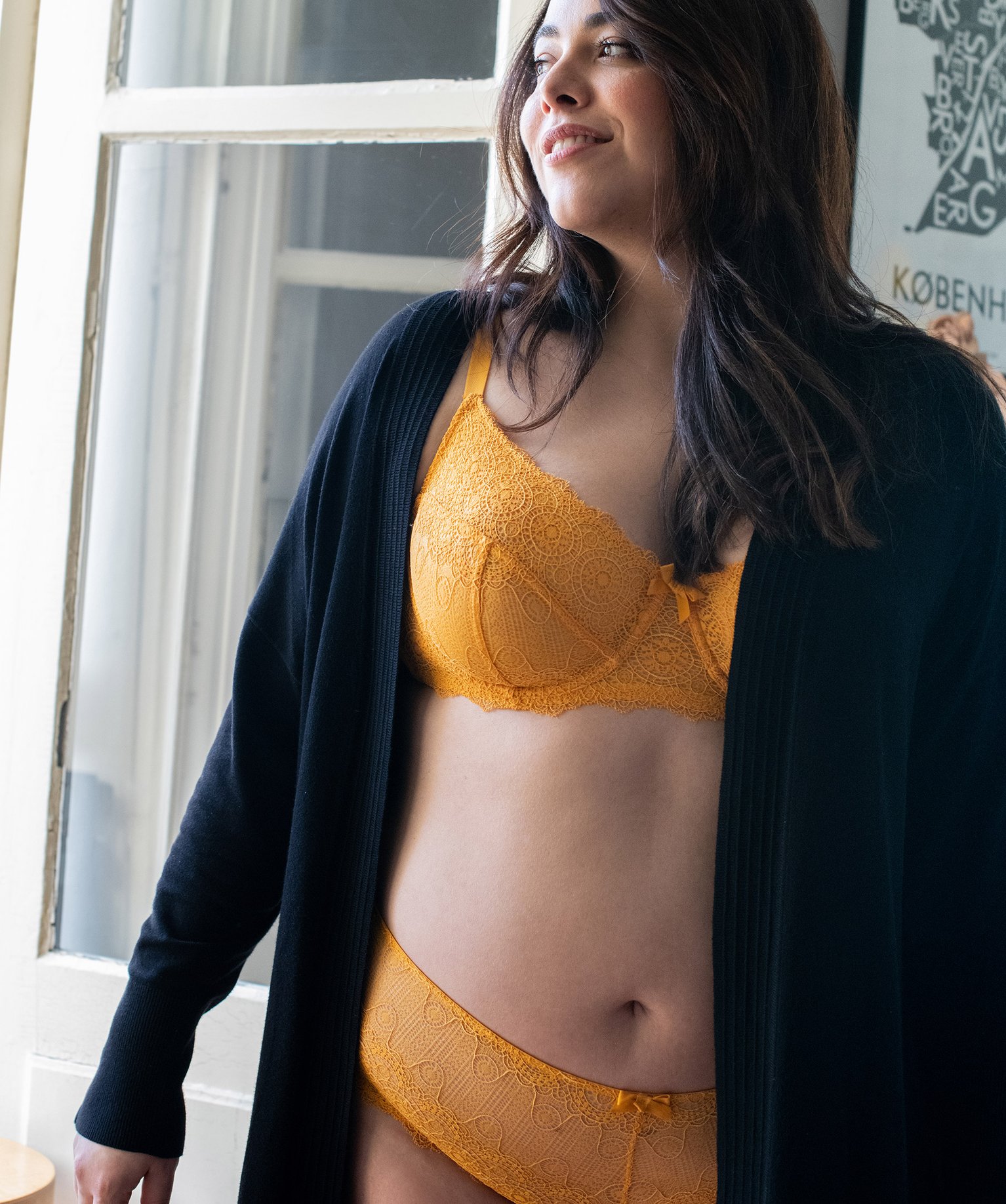 Shortie femme grande taille en tulle et dentelle jaune | GEMO