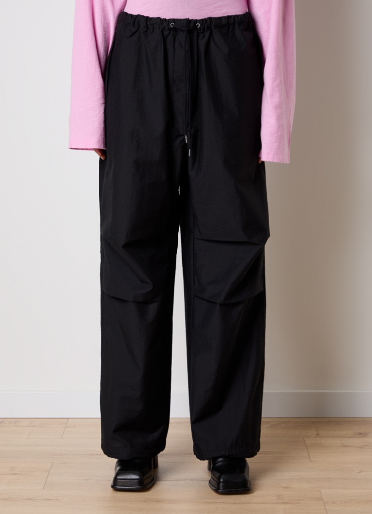 Acne Studios φαρδύ cargo παντελόνι με ψηλή μέση, κορδόνι περίσφιξης και πλαϊνές τσέπες