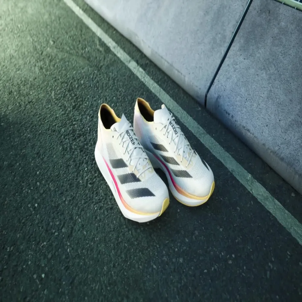 adidas Adizero Takumi Sen 10 IG8202 / weiss