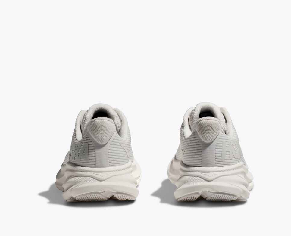 Clifton 9 White / Frost