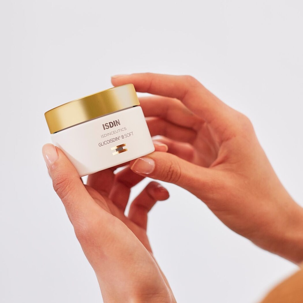 isdin Glicoisdin 8 Soft Gel visage effet peeling