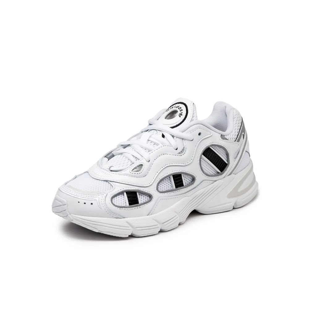 adidas Astir SN W HQ6768 / weiss